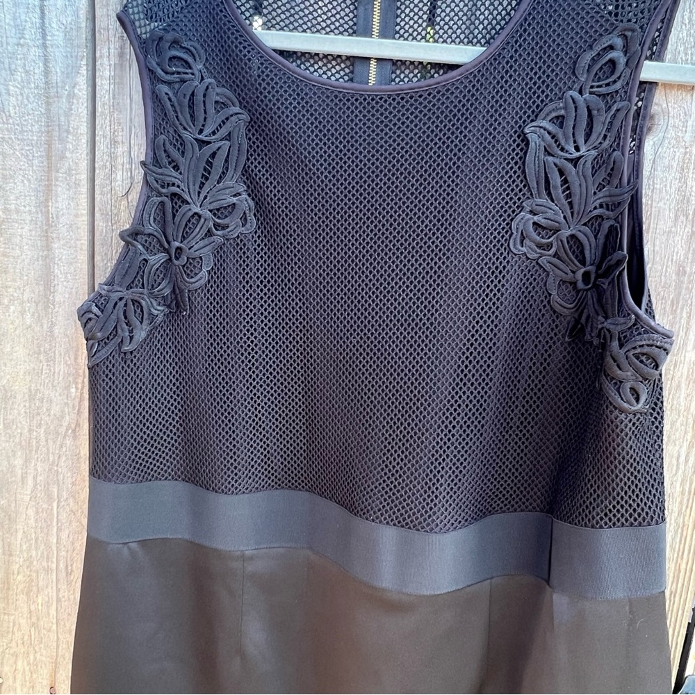 Dress - Picture 3 of 4